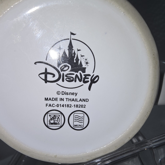 Disney Minnie Mouse White Mug - Picture 6 of 6